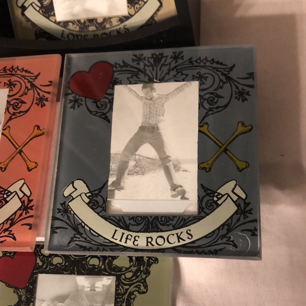 4pc Set Glass Photo Coaster Set - Picture 8 of 11